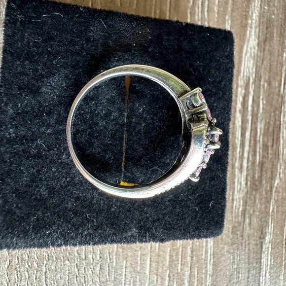 Elegant Sterling silver 925 ring with pink gemstone Marcasite accents size 8 - Picture 5 of 8